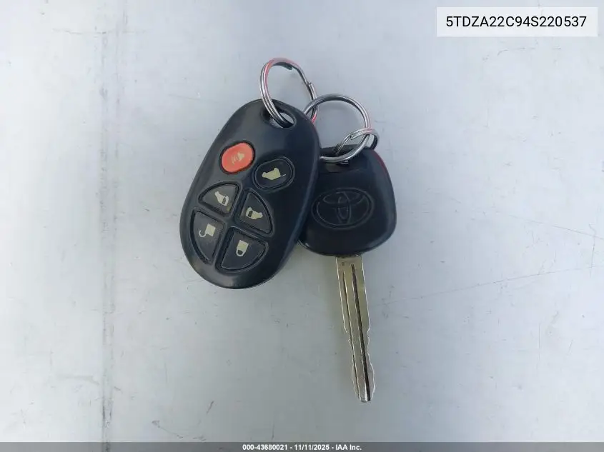 5TDZA22C94S220537 2004 Toyota Sienna Xle Limited