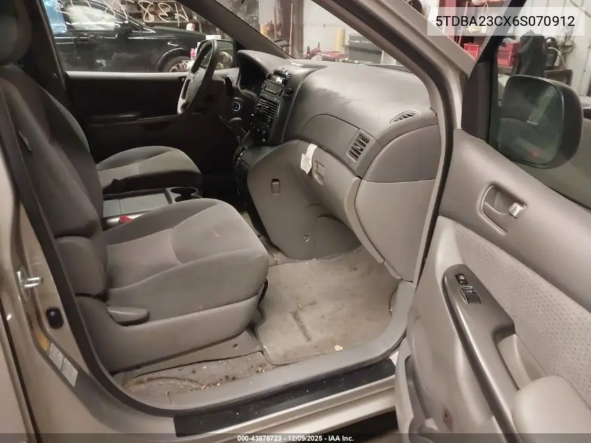 5TDBA23CX6S070912 2006 Toyota Sienna Le