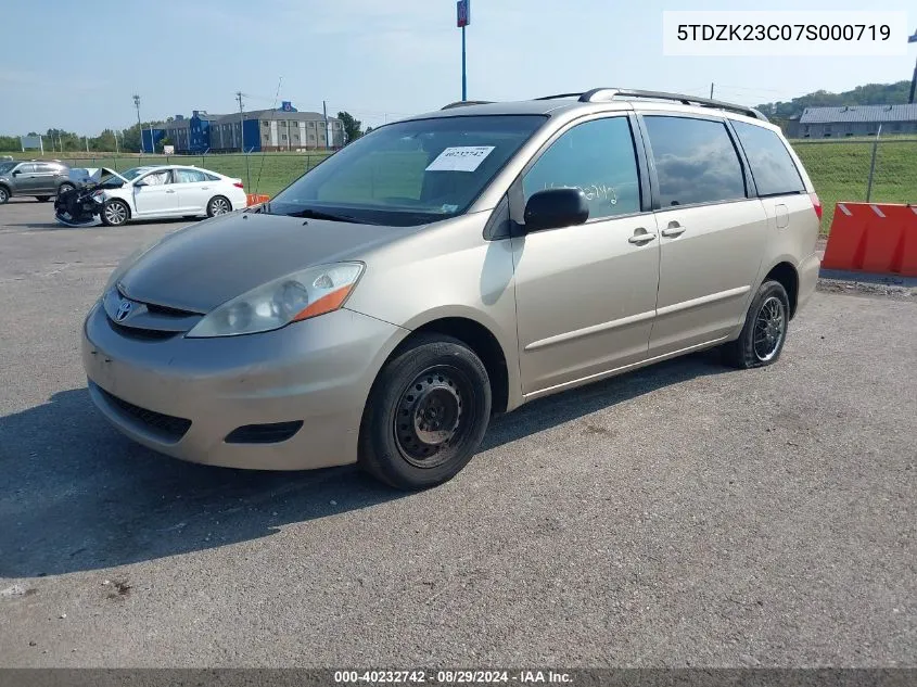 5TDZK23C07S000719 2007 Toyota Sienna Le