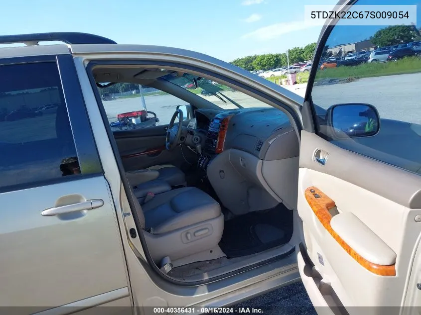 5TDZK22C67S009054 2007 Toyota Sienna Xle