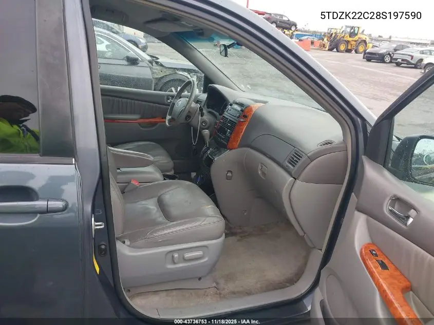 5TDZK22C28S197590 2008 Toyota Sienna Xle
