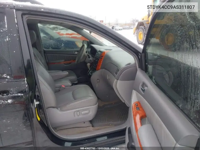 5TDYK4CC9AS311807 2010 Toyota Sienna Xle