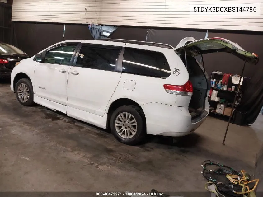 5TDYK3DCXBS144786 2011 Toyota Sienna Xle V6