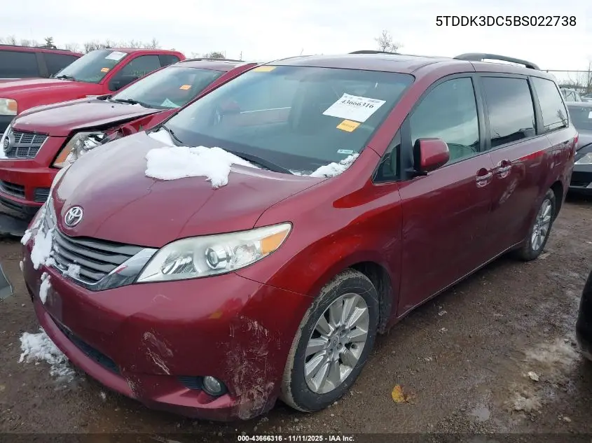 5TDDK3DC5BS022738 2011 Toyota Sienna Xle
