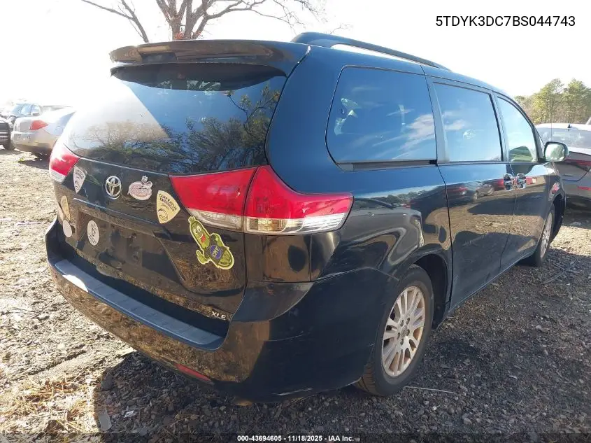 5TDYK3DC7BS044743 2011 Toyota Sienna Xle V6