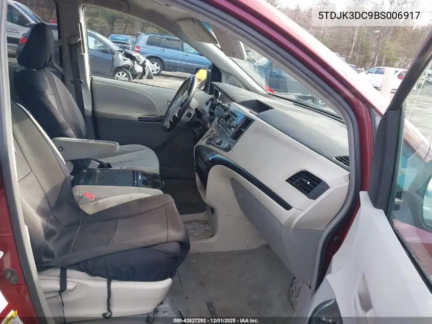 5TDJK3DC9BS006917 2011 Toyota Sienna Le