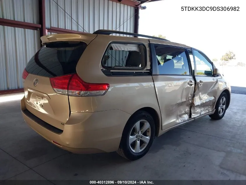 5TDKK3DC9DS306982 2013 Toyota Sienna Le V6 8 Passenger