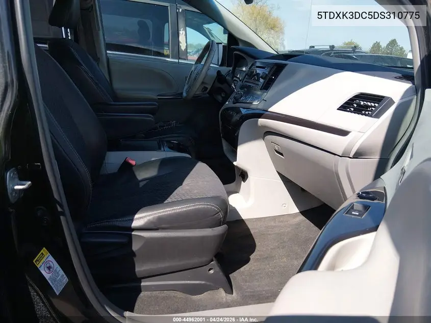 5TDXK3DC5DS310775 2013 Toyota Sienna Se 8 Passenger