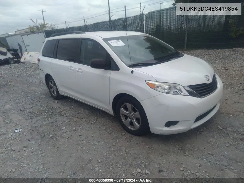 5TDKK3DC4ES419854 2014 Toyota Sienna Le V6 8 Passenger