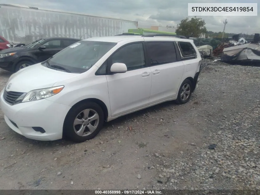 5TDKK3DC4ES419854 2014 Toyota Sienna Le V6 8 Passenger