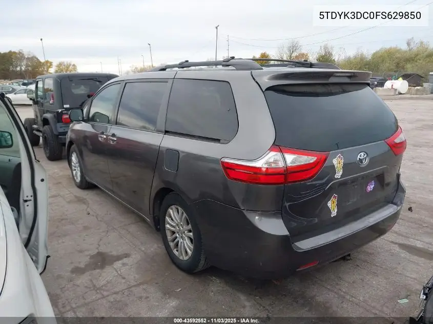 5TDYK3DC0FS629850 2015 Toyota Sienna Xle 8 Passenger