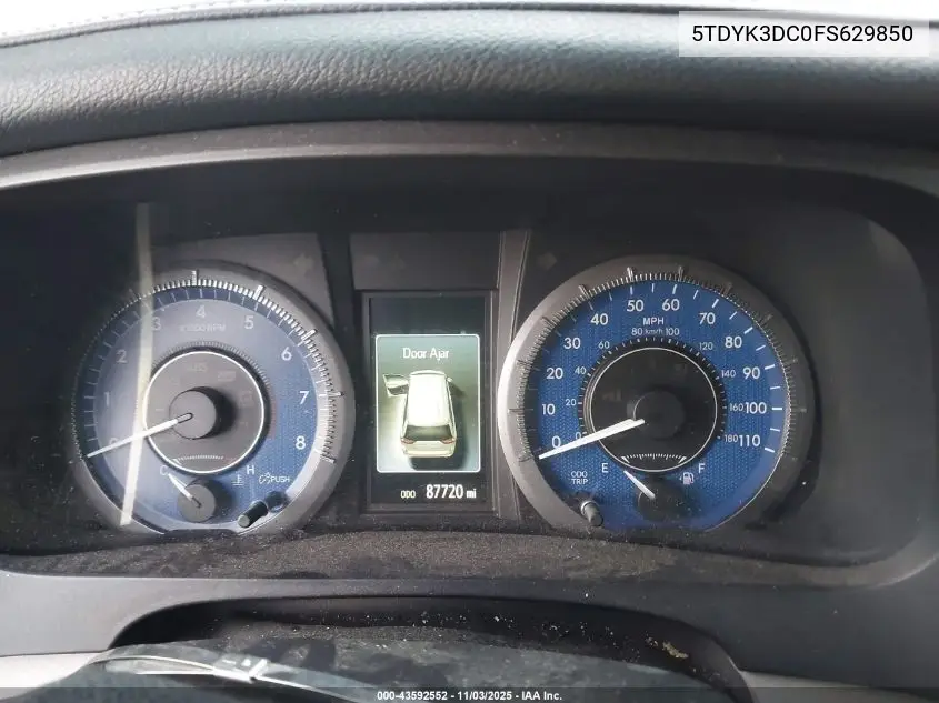 5TDYK3DC0FS629850 2015 Toyota Sienna Xle 8 Passenger