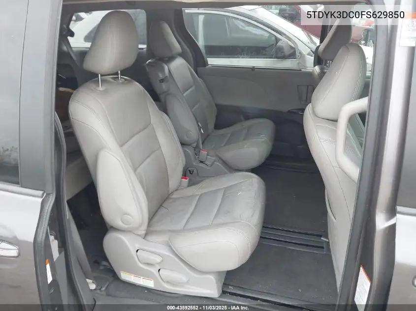 5TDYK3DC0FS629850 2015 Toyota Sienna Xle 8 Passenger