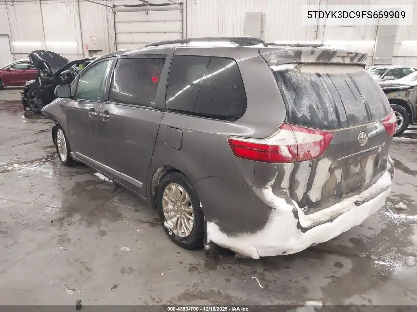5TDYK3DC9FS669909 2015 Toyota Sienna Xle 8 Passenger