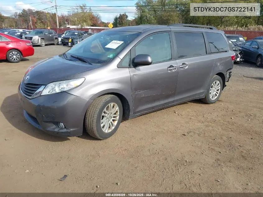 5TDYK3DC7GS722141 2016 Toyota Sienna Xle 8 Passenger