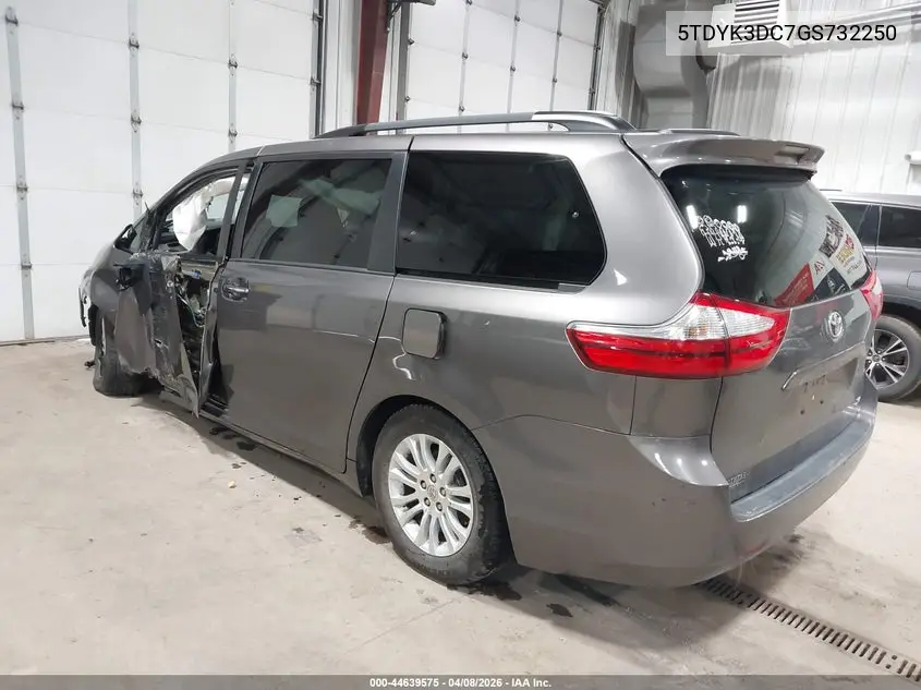 5TDYK3DC7GS732250 2016 Toyota Sienna Xle 8 Passenger