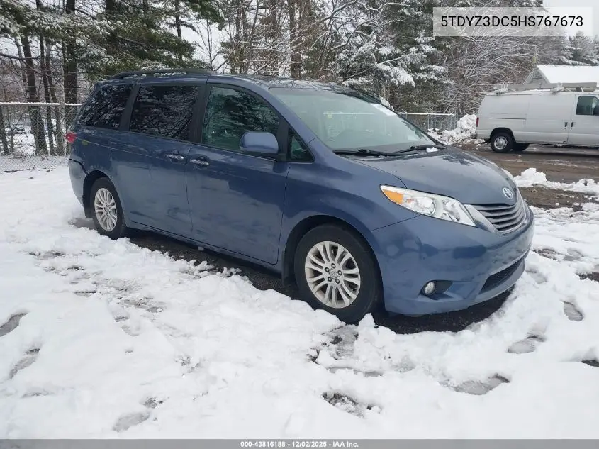 5TDYZ3DC5HS767673 2017 Toyota Sienna Xle 8 Passenger