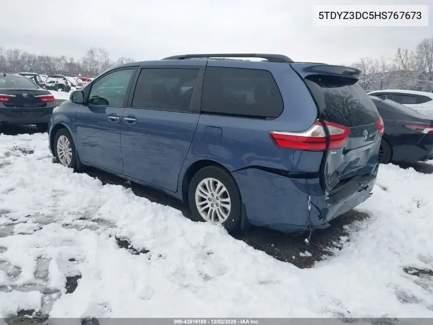 5TDYZ3DC5HS767673 2017 Toyota Sienna Xle 8 Passenger