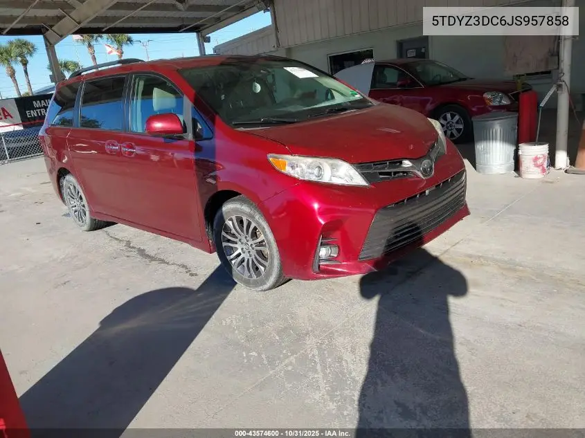 5TDYZ3DC6JS957858 2018 Toyota Sienna Xle 8 Passenger
