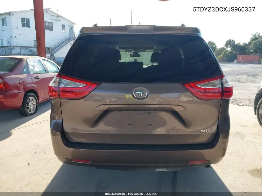 5TDYZ3DCXJS960357 2018 Toyota Sienna Xle 8 Passenger