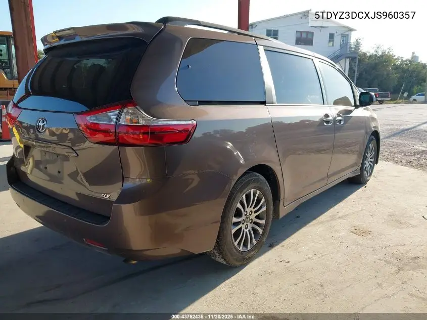 5TDYZ3DCXJS960357 2018 Toyota Sienna Xle 8 Passenger