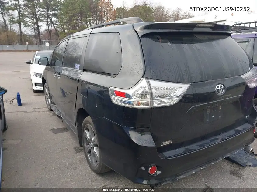 5TDXZ3DC1JS940252 2018 Toyota Sienna Se 8 Passenger