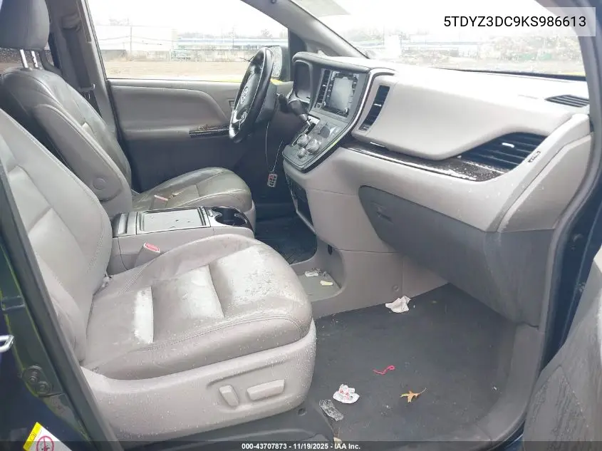 5TDYZ3DC9KS986613 2019 Toyota Sienna Xle 8 Passenger