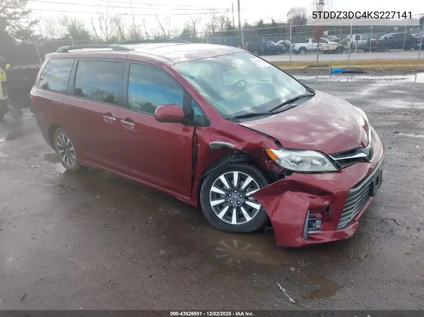 5TDDZ3DC4KS227141 2019 Toyota Sienna Xle 7 Passenger