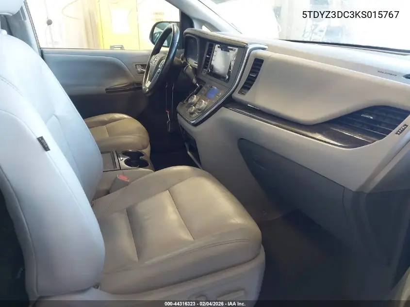 5TDYZ3DC3KS015767 2019 Toyota Sienna Xle 8 Passenger