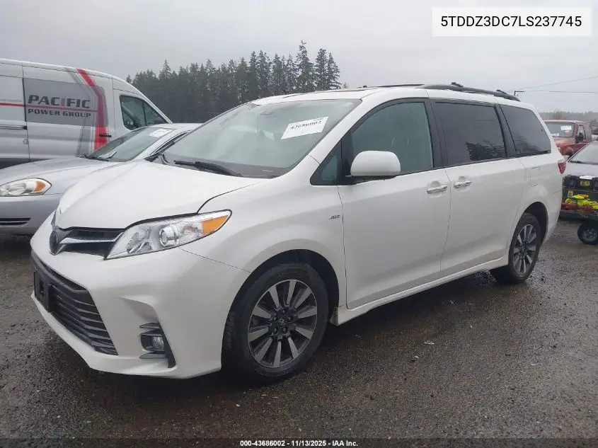 5TDDZ3DC7LS237745 2020 Toyota Sienna Xle