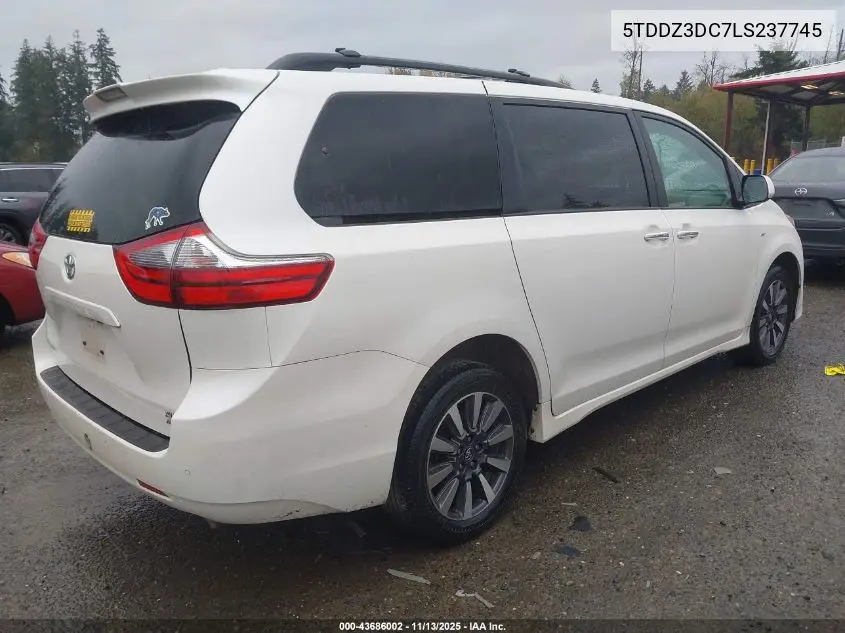 5TDDZ3DC7LS237745 2020 Toyota Sienna Xle