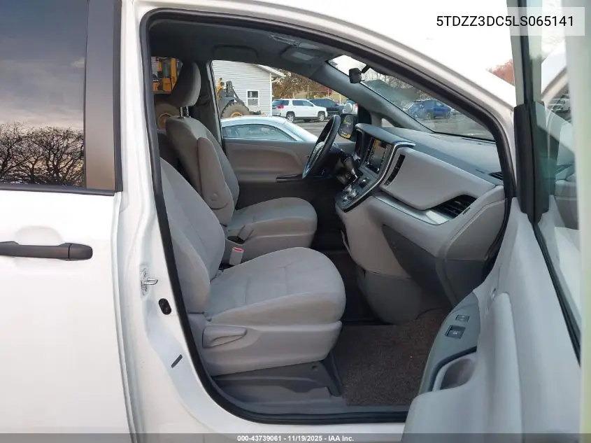 5TDZZ3DC5LS065141 2020 Toyota Sienna L