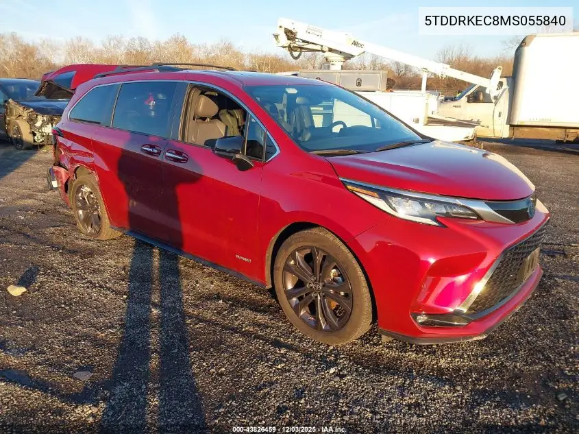 5TDDRKEC8MS055840 2021 Toyota Sienna Xse