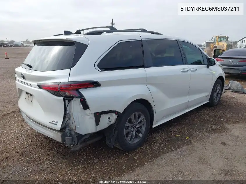 5TDYRKEC6MS037211 2021 Toyota Sienna Xle