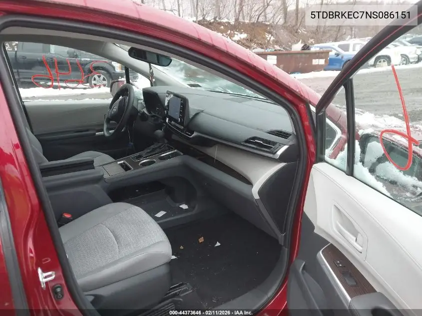 5TDBRKEC7NS086151 2022 Toyota Sienna Le