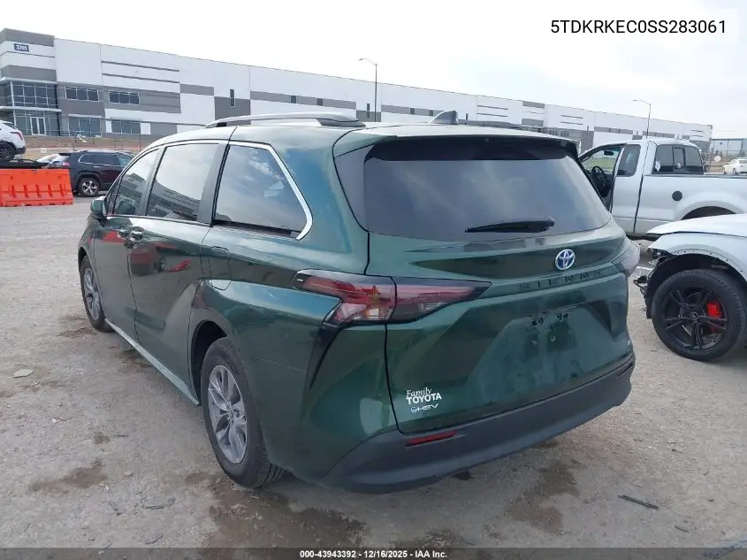 5TDKRKEC0SS283061 2025 Toyota Sienna Le