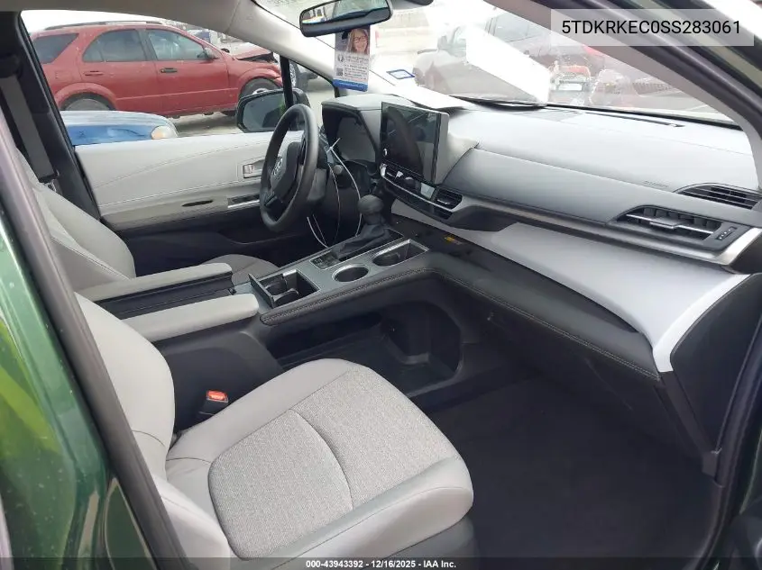 5TDKRKEC0SS283061 2025 Toyota Sienna Le