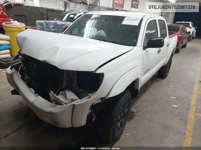 5TEJU62N75Z087228 2005 Toyota Tacoma Prerunner V6