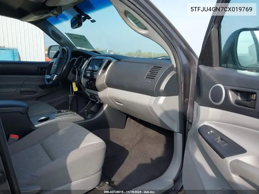 5TFJU4GN7CX019769 2012 Toyota Tacoma Prerunner V6