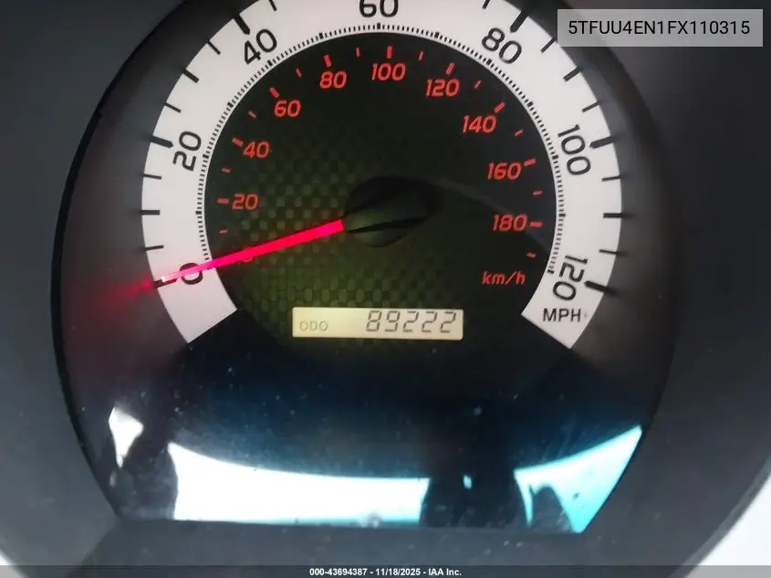 5TFUU4EN1FX110315 2015 Toyota Tacoma Base V6