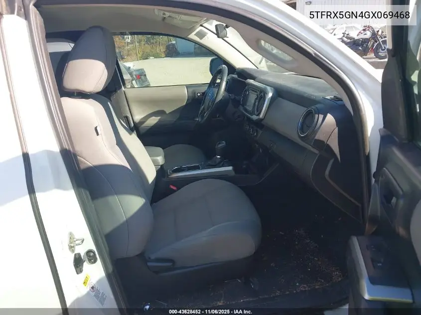 5TFRX5GN4GX069468 2016 Toyota Tacoma Sr5