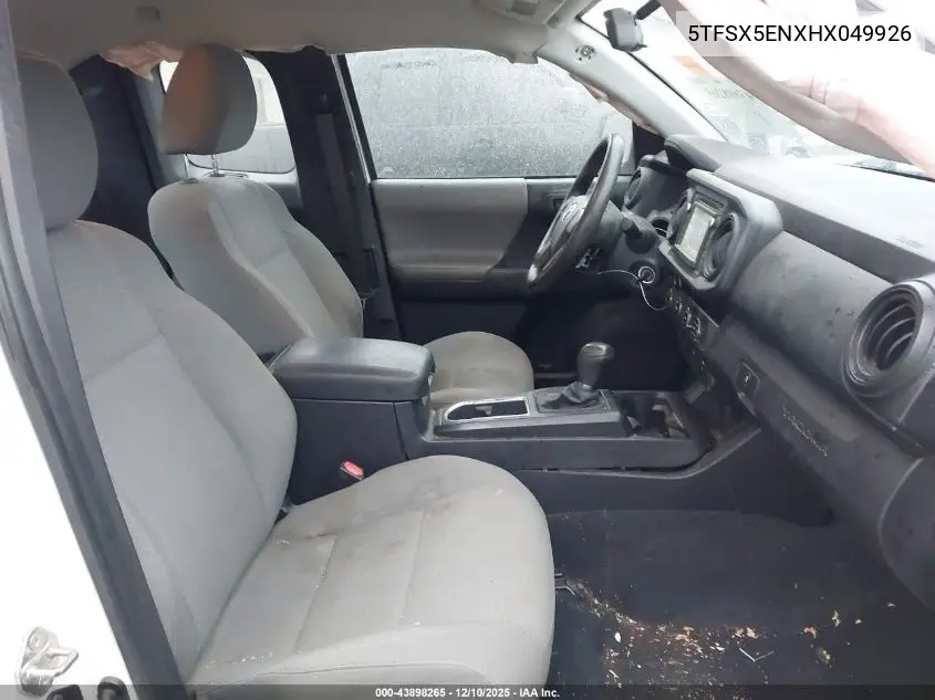 5TFSX5ENXHX049926 2017 Toyota Tacoma Sr