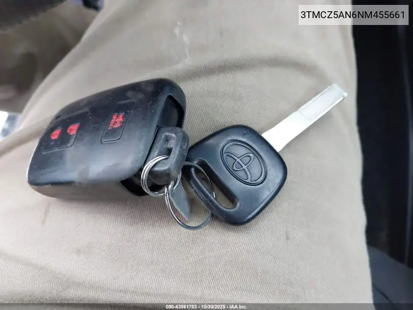 3TMCZ5AN6NM455661 2022 Toyota Tacoma Trd Off Road