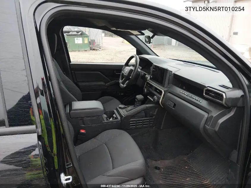 3TYLD5KN5RT010254 2024 Toyota Tacoma Sr