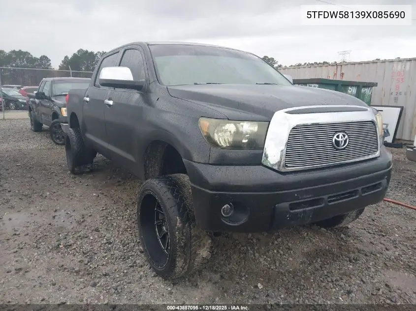 5TFDW58139X085690 2009 Toyota Tundra Limited 5.7L V8
