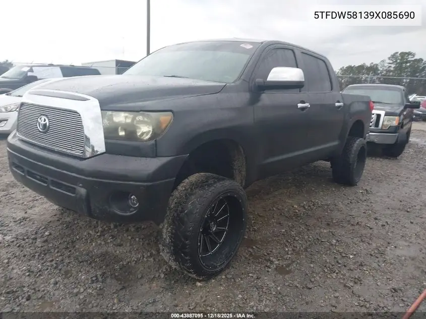 5TFDW58139X085690 2009 Toyota Tundra Limited 5.7L V8