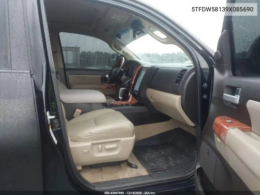 5TFDW58139X085690 2009 Toyota Tundra Limited 5.7L V8