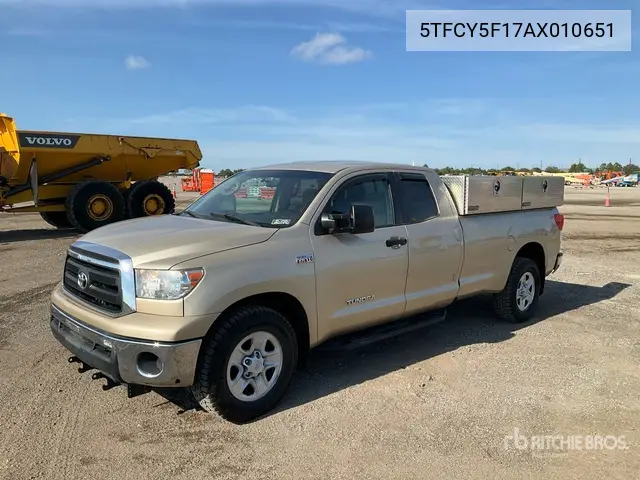 5TFCY5F17AX010651 2010 Toyota Tundra 2010 Toyota Tundra 4X4 Crew Cab Pickup