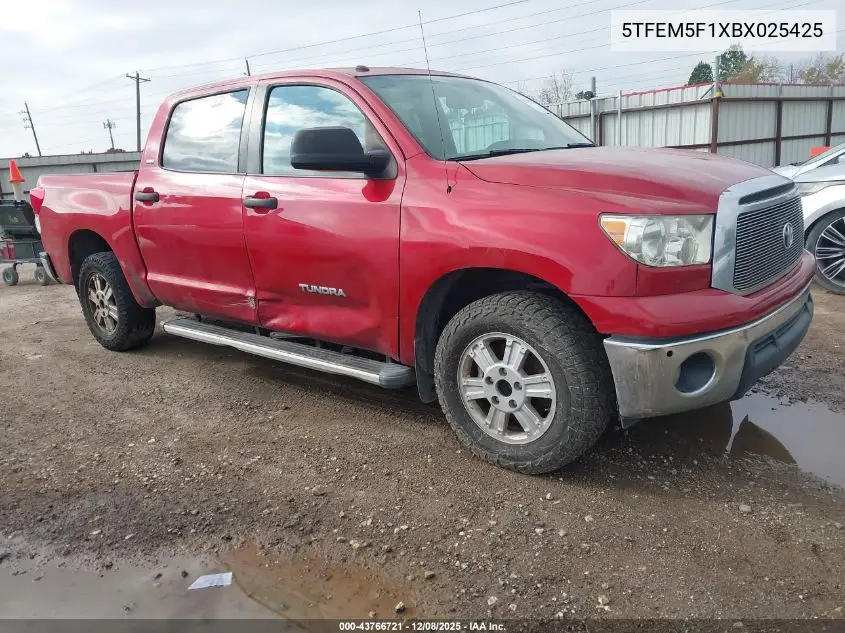 5TFEM5F1XBX025425 2011 Toyota Tundra Grade 4.6L V8