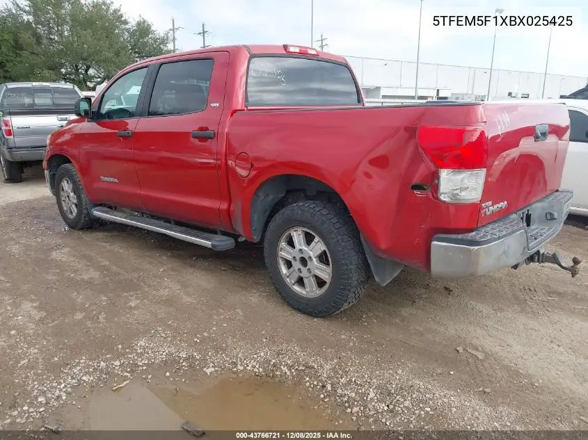 5TFEM5F1XBX025425 2011 Toyota Tundra Grade 4.6L V8